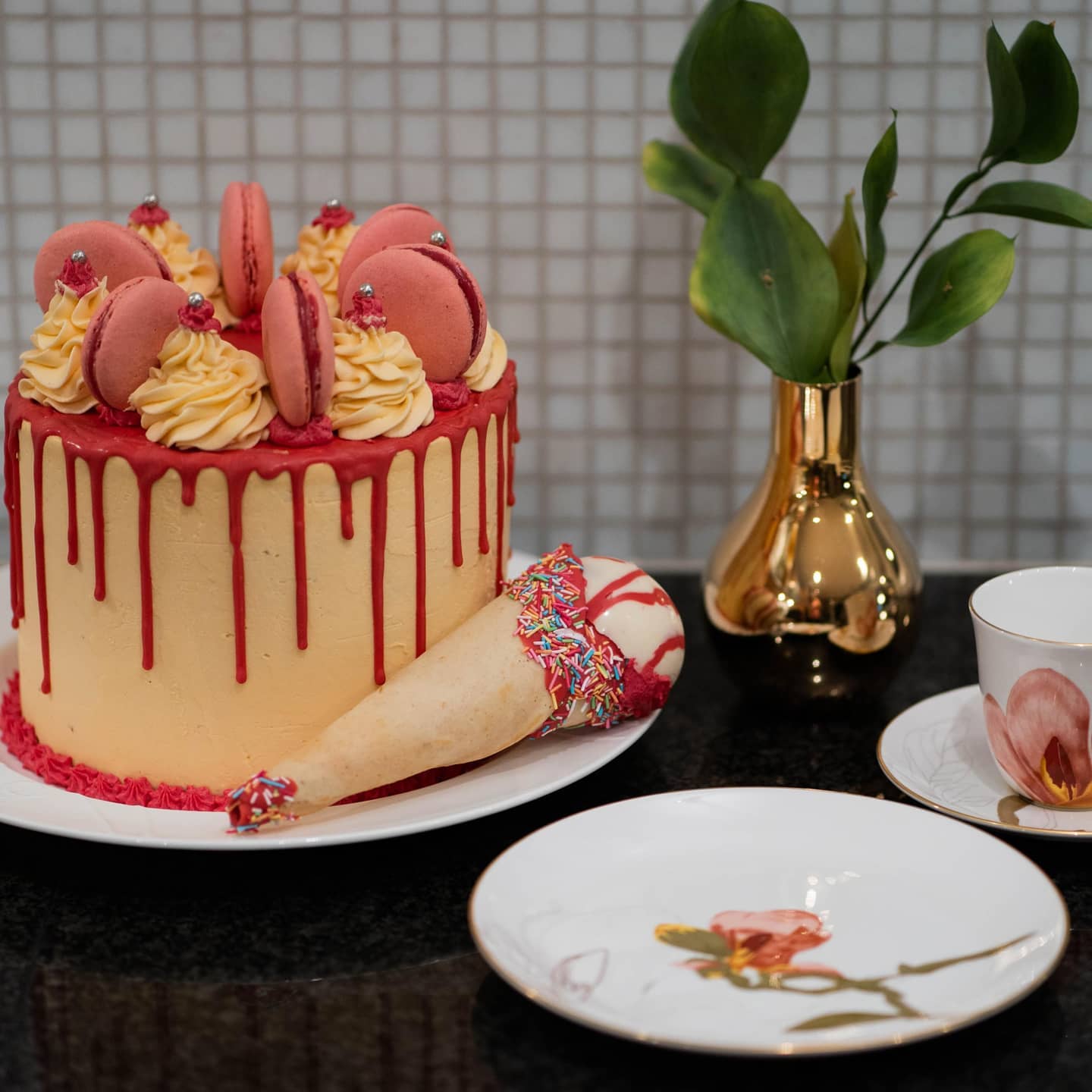 Cake by cakesbyilu