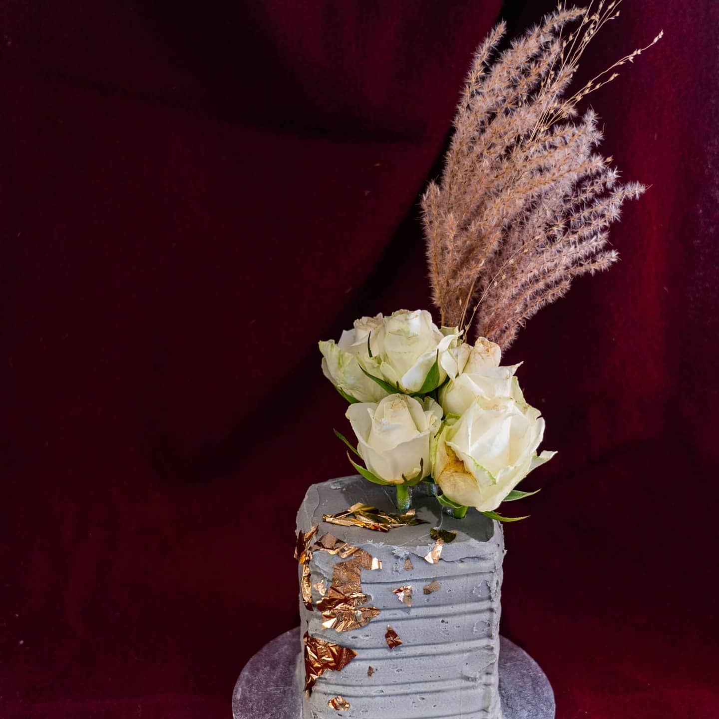 Cake by cakesbyilu